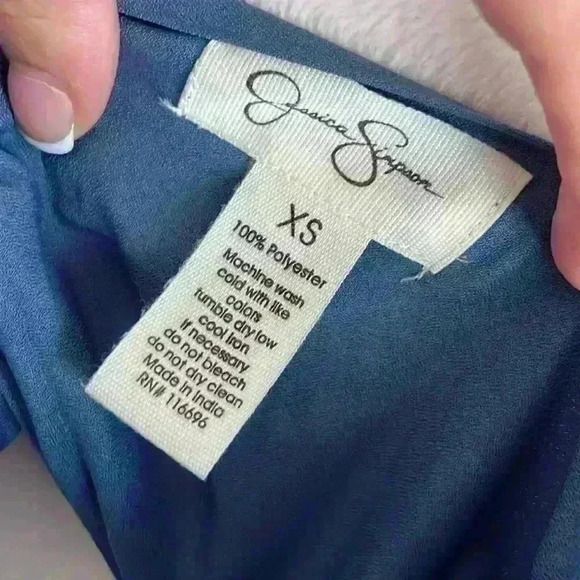 Jessica Simpson V front elastic waist open tie back tiered dress  size XS - Picture 4 of 5